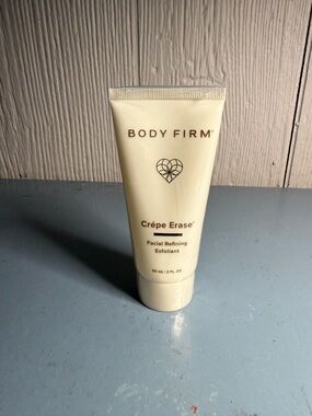 Body Firm CREPE ERASE  Facial Refining Exfoliant NEW 2 fl oz/ 60 ml